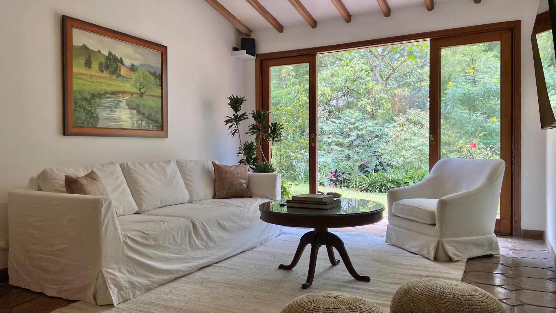 Casa Chipre By Wynwood House Aparthotel Medellin