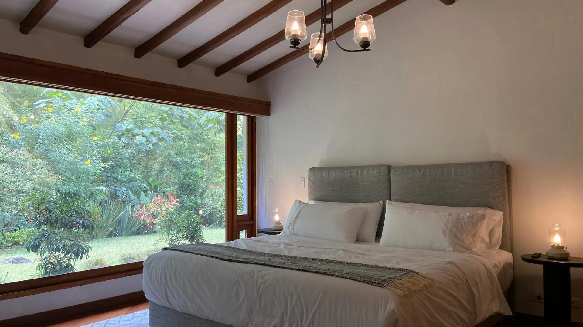 Aparthotel Casa Chipre By Wynwood House Medellín