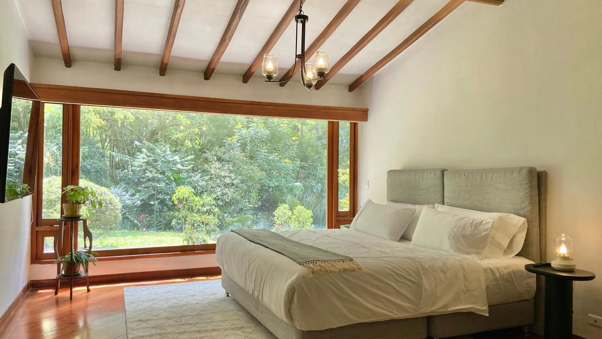 Aparthotel Casa Chipre By Wynwood House Medellín Colombia