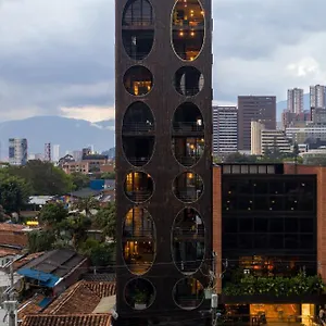Nido Sky Apartahotel