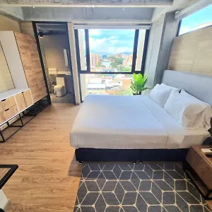 Loft 43 Apartahotel