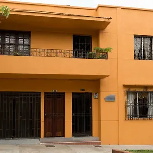 Casa Alnor Apartahotel