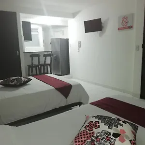 Aparta Estudio 7051 Apartahotel